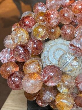Solar Flare: Shiny Hematoid Herkimer 13mm